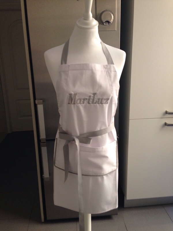 Delantal gris personalizado HOME&HOPE personalizado- peq